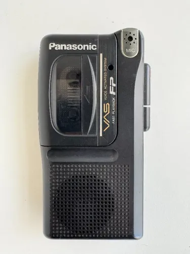 Microocassette Recorder Panasonic Model RN-302