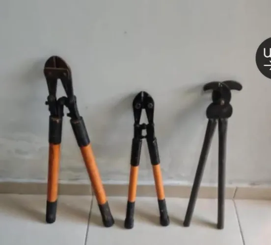 Alicates de corte tipo tesourão 