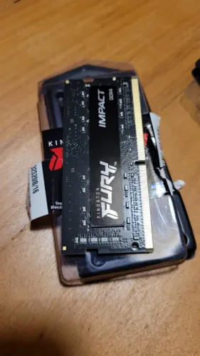 2 pentes Memória RAM 8gb 3200mhz DDR4