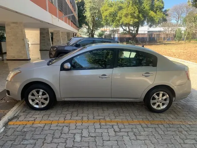 Nissan Sentra S 2.0/ 2.0 Flex Fuel 16V Aut. 2008