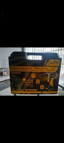 Parafusadeira/Furadeira 3/8" 12V com Maleta e Acessórios