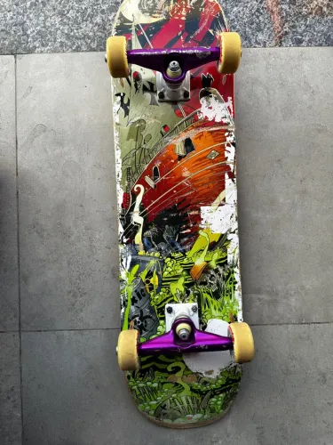 Skate Profissional - Pouco Usado
