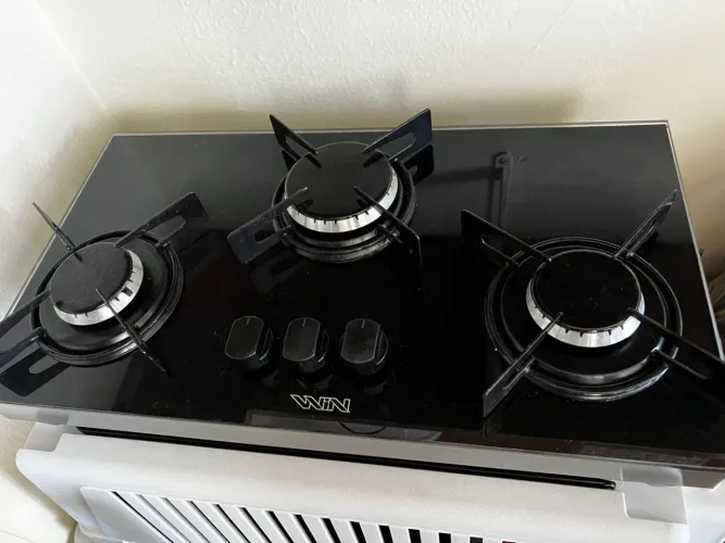 FOGÃO 3 BOCAS ESTILO COOKTOP