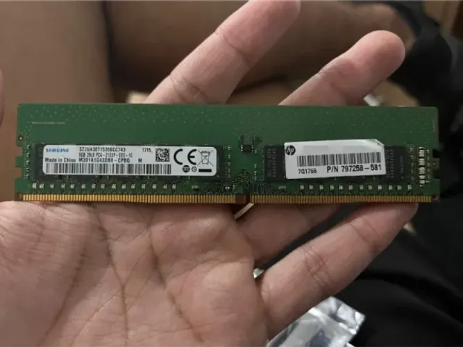 Memória RAM Samsung de 16GB, DDR4, 2133P, m391a1g43db0-cpbq