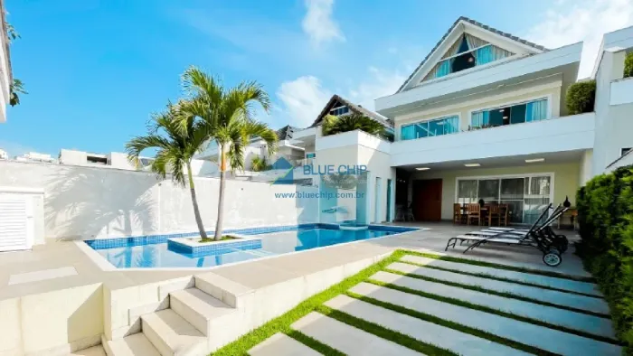 Casa à Venda no Condomínio Blue Houses - Barra da Tijuca, 360 m² 04 suítes por R$4.600.000