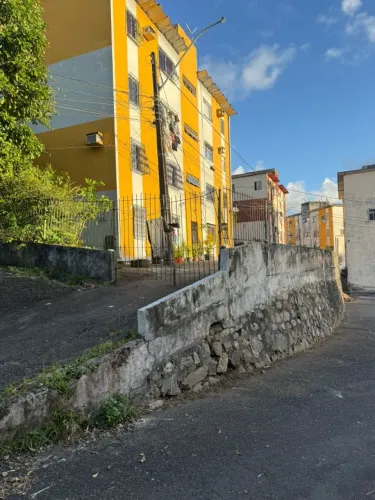 Apartamento Cabula VI 2 quartos. OPORTUNIDADE! 