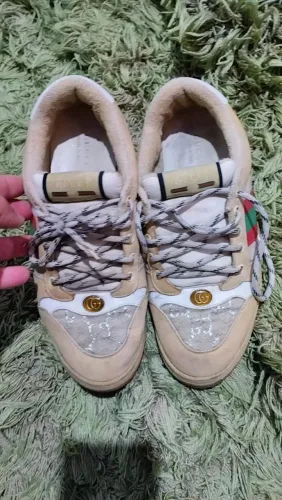 Tênis Gucci GG Bege e Branco