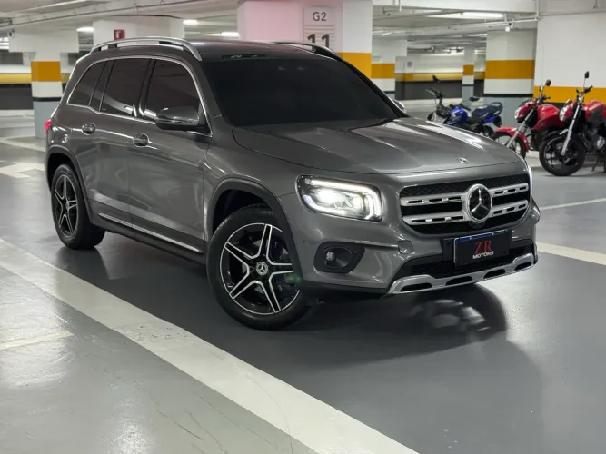 Mercedes-Benz - GLB 200 Progressive 2022