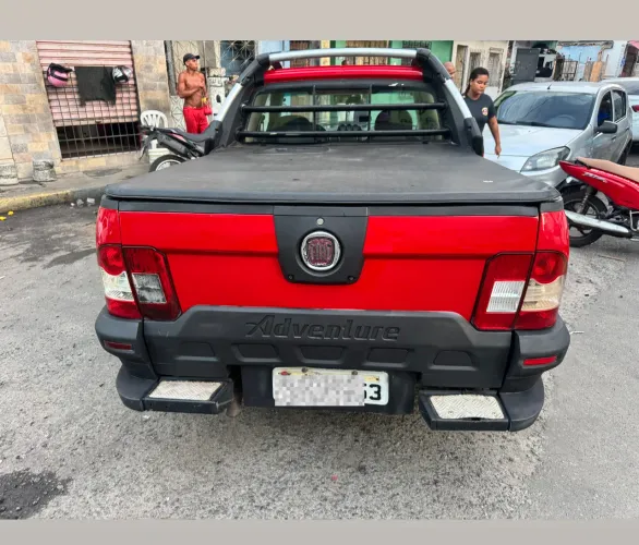 Fiat Strada Adventure 1.8/ 1.8 Locker Flex CE 2012