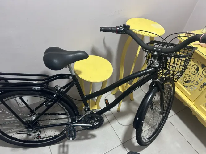 Vendo urgente Bicicleta feminina aro 26 nova nunca foi usada