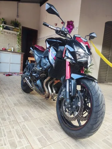 KAWAZAKI Z800 SUGOMI