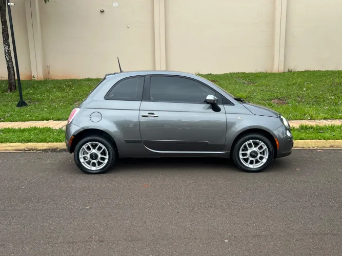 Fiat 500 Cult 1.4 Flex 8V EVO Mec. 2012