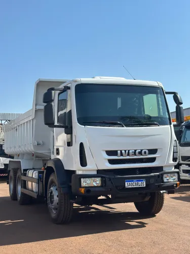 Iveco Tector 6x4 2019 Caçamba 
