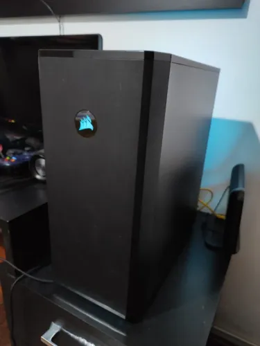 Gabinete Gamer Corsair Carbide Series 175R - RGB