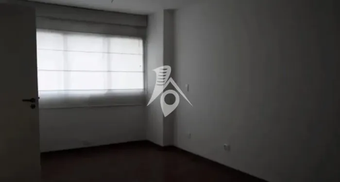 CASA PARA LOCAÇÃO NA VILA MONUMENTO 250m