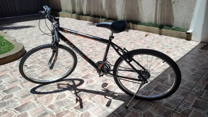 Bicicleta aro 26 nova sem uso