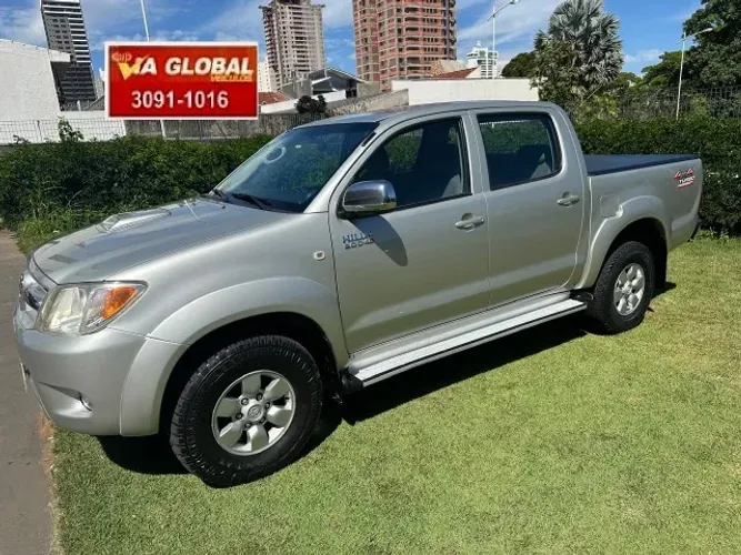 Toyota Hilux CD SRV D4-d 4X4 3.0 TDI Diesel AUT 2008
