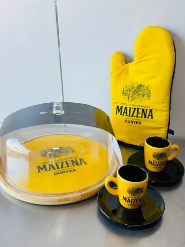 Kit Maizena: Boleira , luva e xícaras
