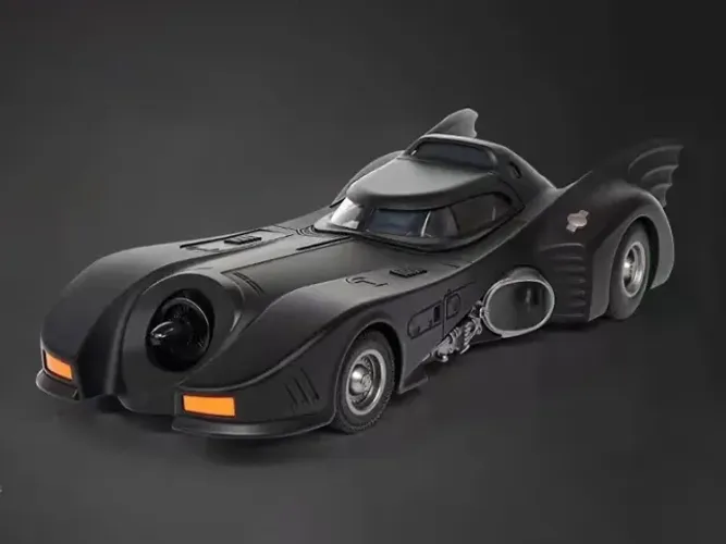 Batmóvel Batman 1989 - Black Mamba - Escala 1:18