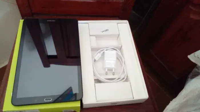 Tablet sansung galaxy E