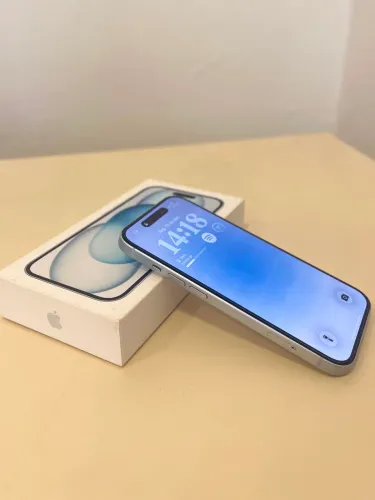 IPhone 15 - Ótimo estado