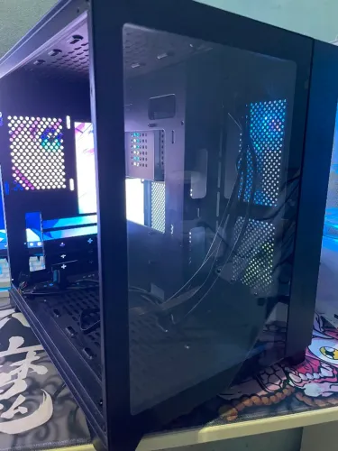 Gabinete Pcyes Forcefield Black Vulcan
