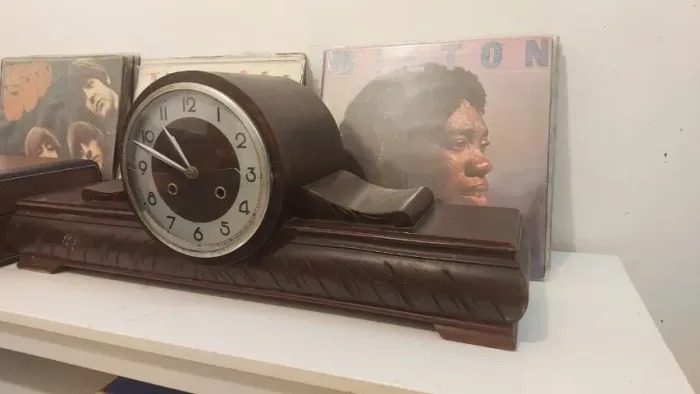 relógio de mesa vintage