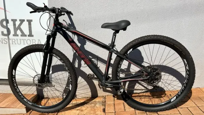 Bicicleta High One Neo usada uma vez
