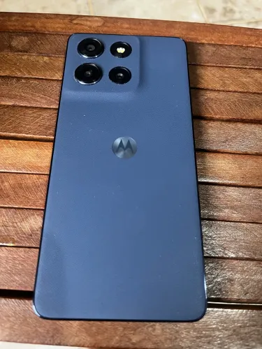 Motorola g86