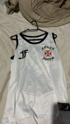 Regata da força jovem tradicional