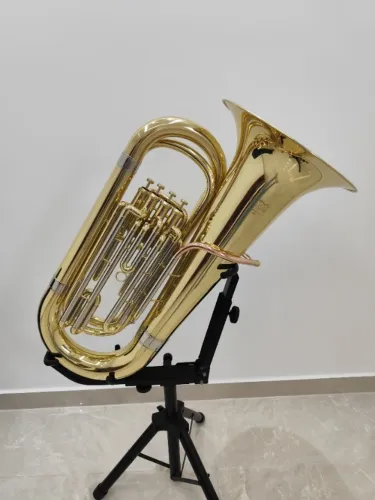 Tuba 4/4 Compacta Tokai TB-200L Sib 4 Pistos - Nova/mostruário - Parcelo 21x- Aceito troca