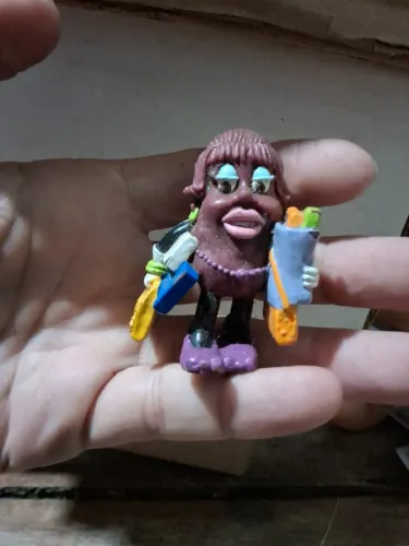 California Raisins Anita Break Loose 2.25" PVC Figure Hardees 1991