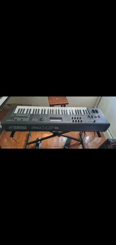 Teclado Yamaha Moxf6 