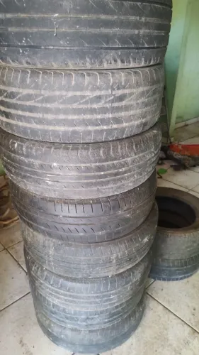10 pneus usados Aro 15