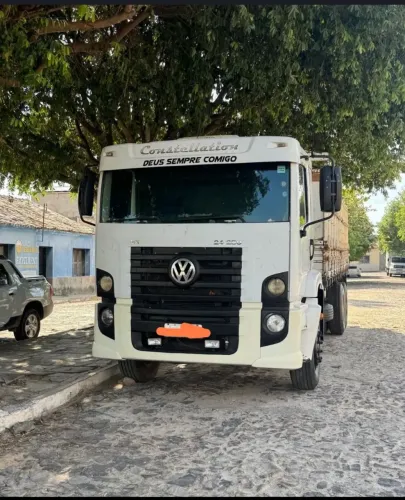 Caminhão com entrada partir de 100.000