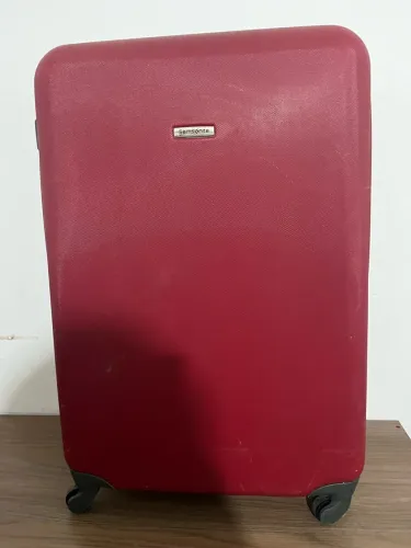 Mala de viajem, da excelente marca samsonite tamanho G