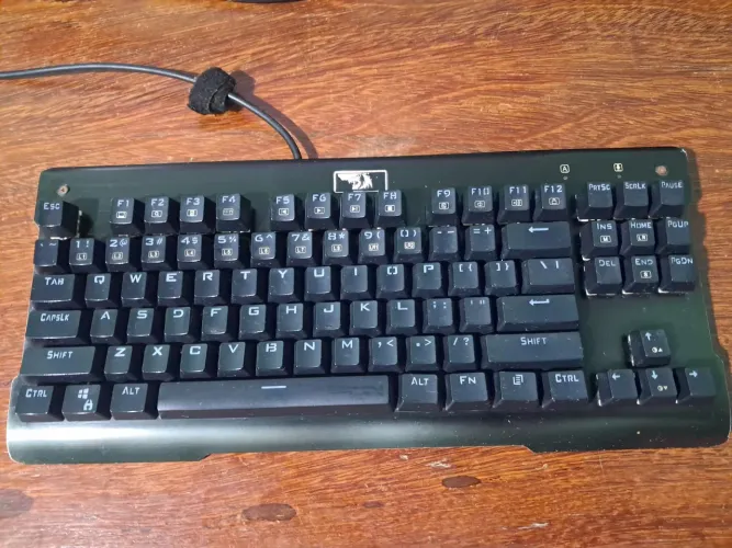 Teclado Mecânico Redragon Switch Azul Dark Revenger Preto