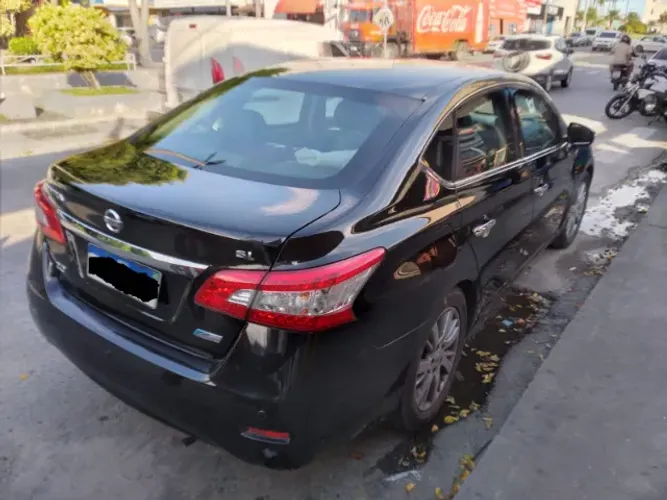 Nissan Sentra SL 2.0/ 2.0 Flex Fuel 16V Aut. 2016