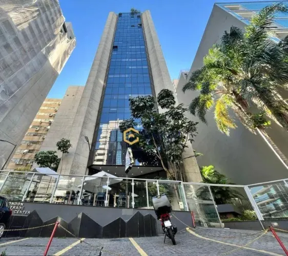 Conjunto comercial a venda na Avenida Brigadeiro Luís Antonio