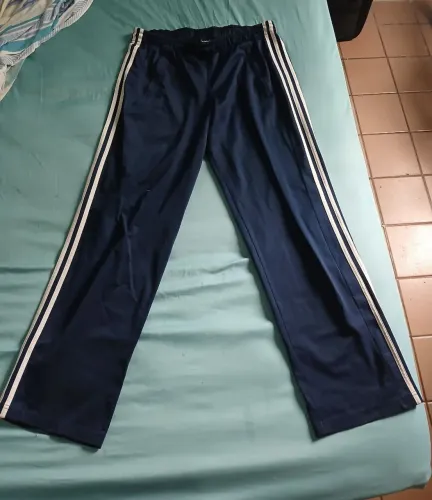 Calça da Adidas (original)
