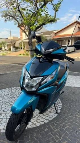 Moto Honda Elite 125