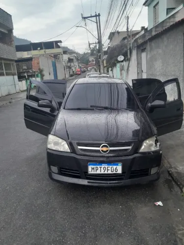 Chevrolet Astra 2.0 8V/ CD 2.0 8V Hatchback 5P AUT 2004