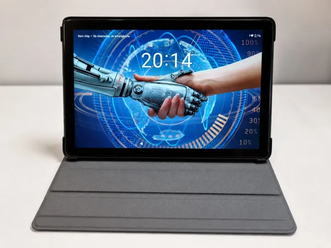 Tablet C Ideia CM8300 Ultra 1Tb, 8 Gb ram + teclado e acessórios