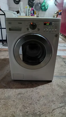 Lava e seca LG Tron 8,5kg
