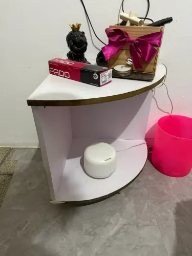 mesa de cabeceira 