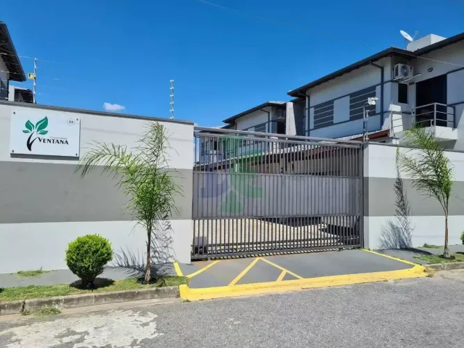Sobrado à Venda no Condomínio Residencial Ventana Jacareí/SP