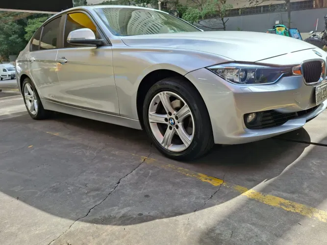BMW 320I A 2.0 Turbo/activeflex 16V 184cv 4P 2015