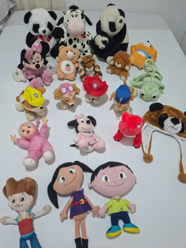 Pelúcias diversas 