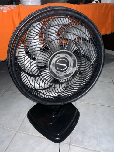 Ventilador de chão Mallory