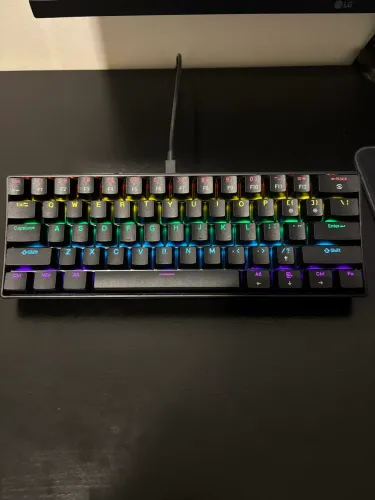 Teclado mecânico K61